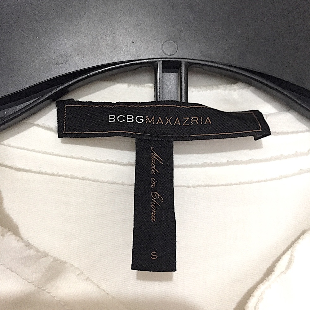 BCBG MaxAzria Sleeveless Ruffle Top - Picture 14 of 14